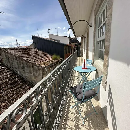 Downtown Charming Ponte Chaves